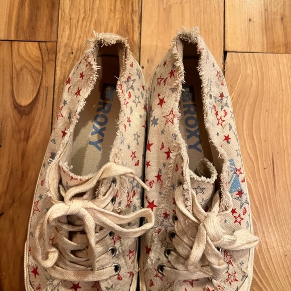 Red and Blue Star Roxy Shoes - Picture 5 of 7